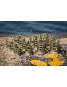 MATRIX PLASTIC BOTTOM WEIGHTED FEEDERS 2