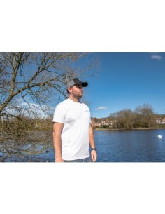 WHITE T-SHIRT PRESTON